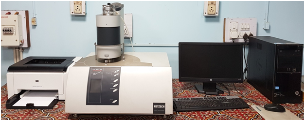 Differential Scanning Calorimeter for Studying the Combustion Behaviour of Coal 